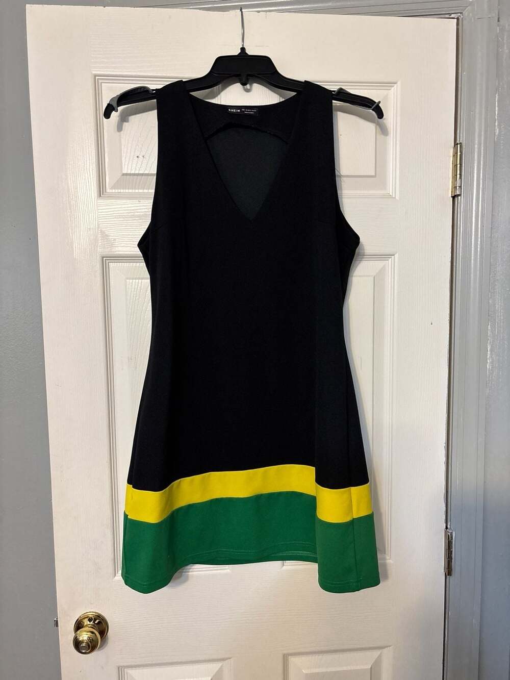 SHEIN Colorblock V-Neck Sleeveless Mini Dress Size L